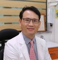 Director of the Sub-Specialists Jong Pil Kim