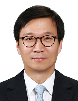 Executive Director  Seung Suk Choi